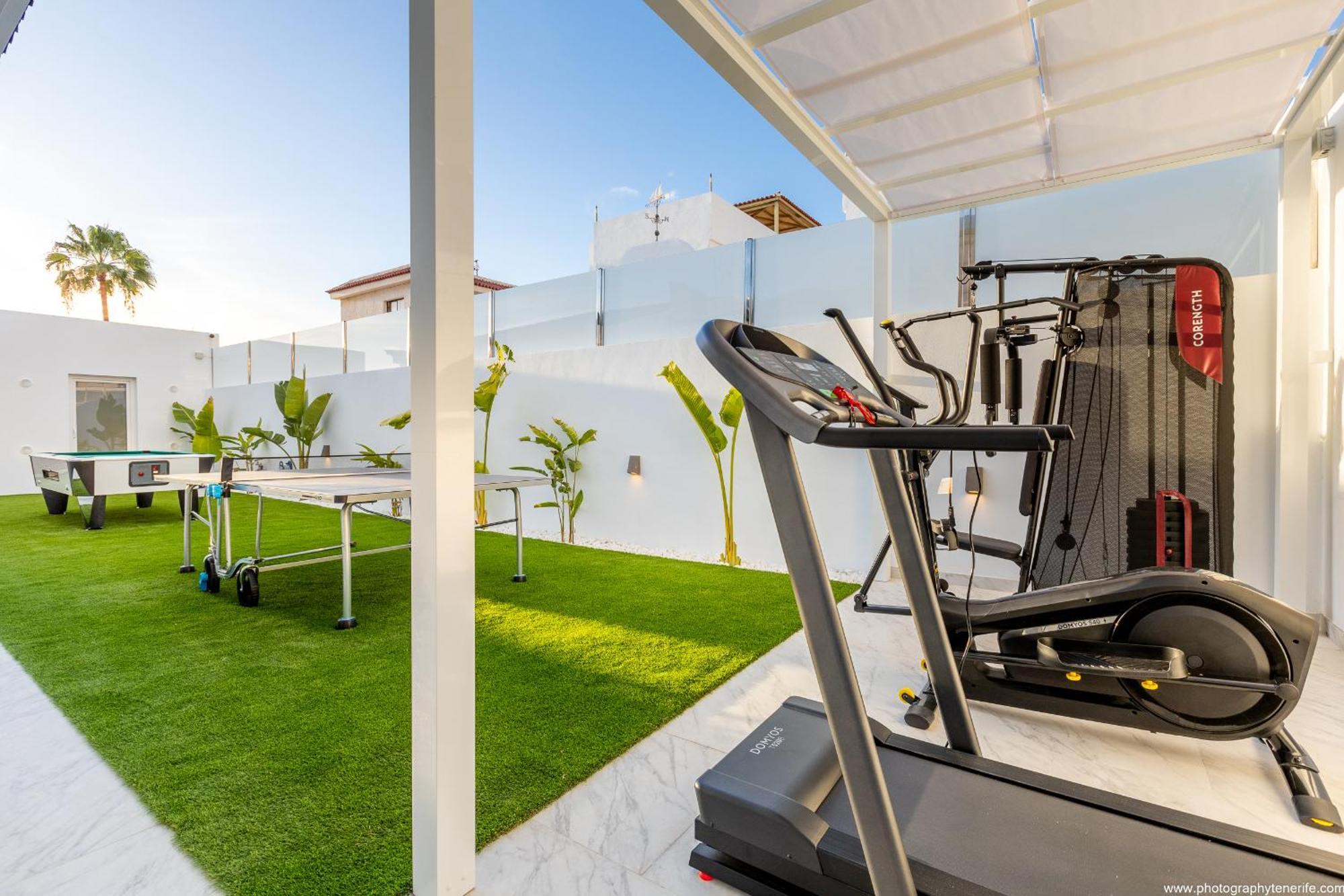 Nicole Wifi, Gym, Heated Pool Hébergement de vacances *